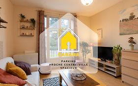 Cabana & Confort - Proche Centre-Ville , Parking